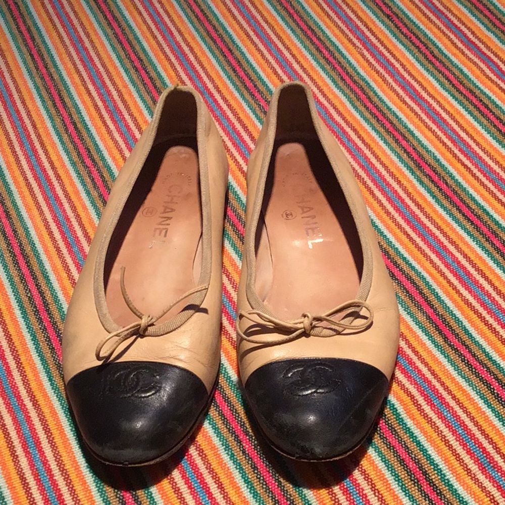 Chanel ballet flats